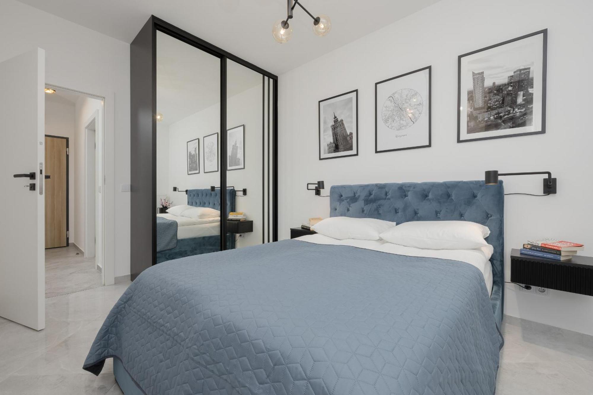Apartment With Balcony & Parking In Warsaw By Noclegi Renters Екстер'єр фото